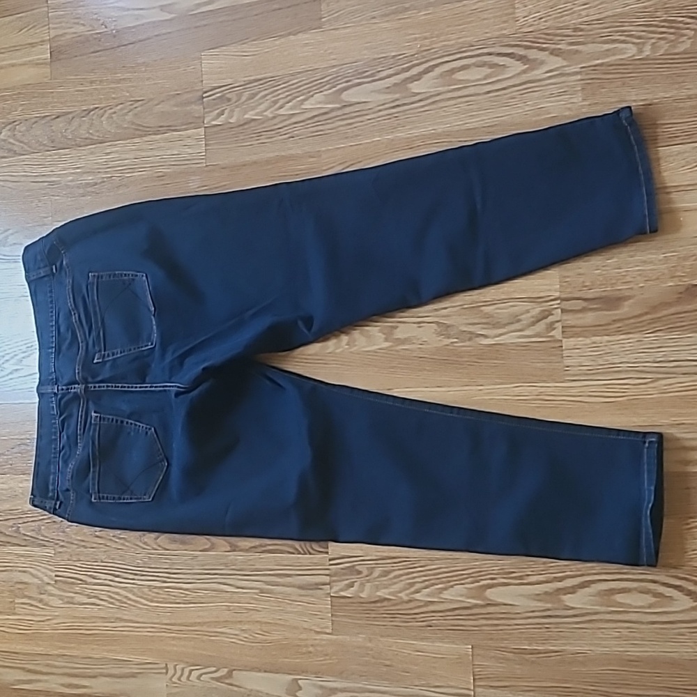 Lane Bryant Tighter Tummy Technology Straight Leg jeans. - Picture 4 of 7